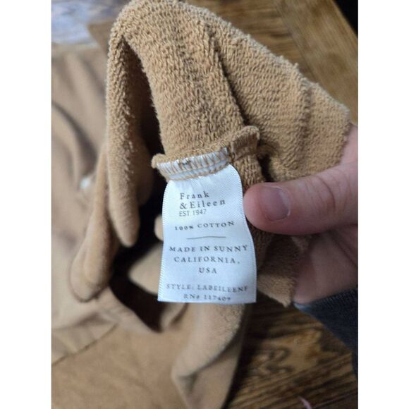 Frank & Eileen  Eileen Sweatshirt Button Up Triple Fleece in toasted brown/tan s - Picture 4 of 5